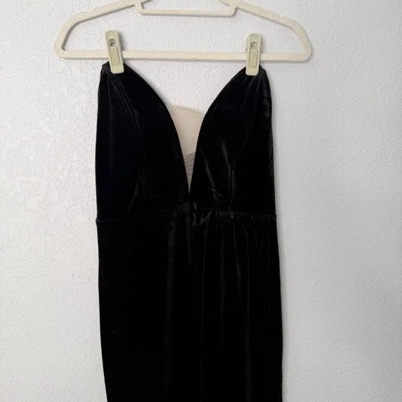 Lulus Black Velvet Deep V-Neck Maxi Dress with Mesh Insert and Side Slit Mens L - Picture 2 of 7